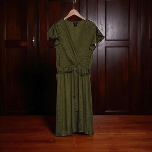 Alexa B Nites Women’s Dress – Size 14 – Olive Green Jacquard